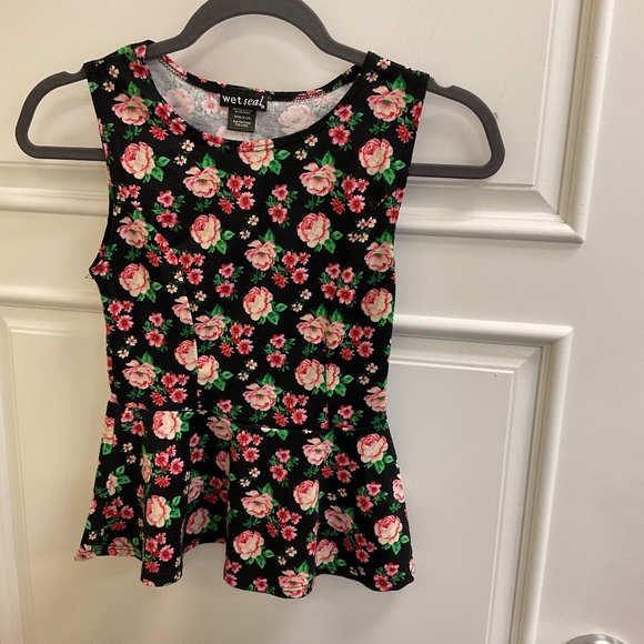 Wet Seal Women Tank Top Peplum Ruffle Size S Black Pink Floral Stretch Colorful - Picture 1 of 10